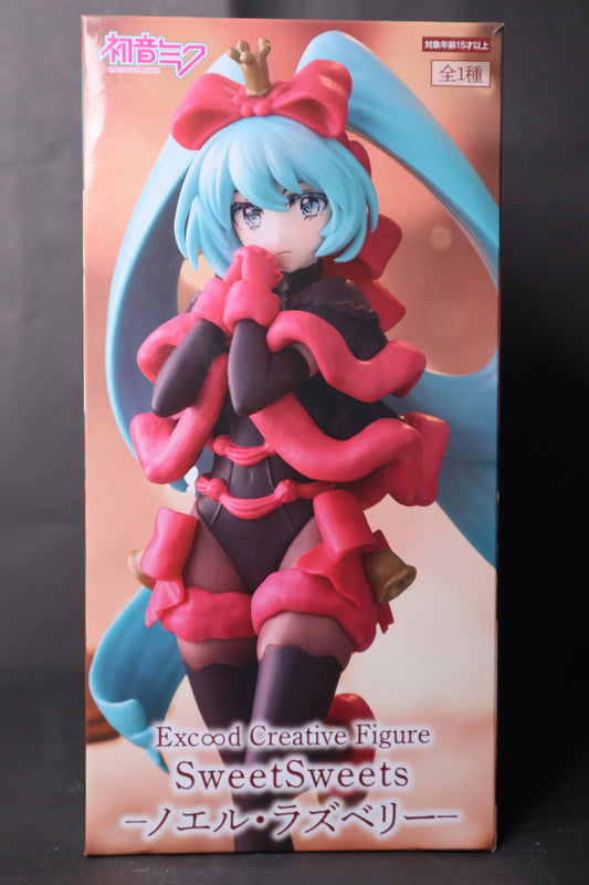 Vocaloid SweetSweets Series Hatsune Miku (Noel Raspberry Ver.) Exceed Creative Figure BY FURYU - BRAND VOCALOID